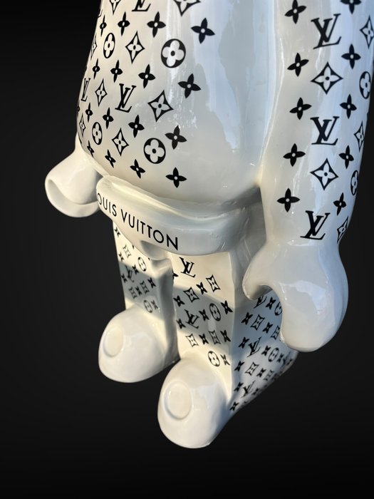 AmsterdamArts - XXL Louis Vuitton Bear statue black  white