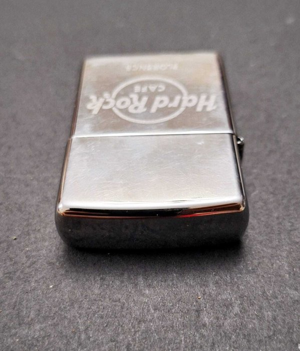 Zippo, Hard Rock Cafe Florence Año 2016 Mes Marzo - Lighter - Stål