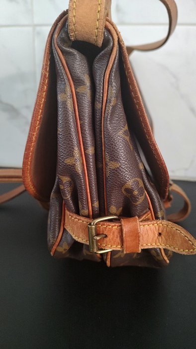 Louis Vuitton - Saumur - Skuldertaske