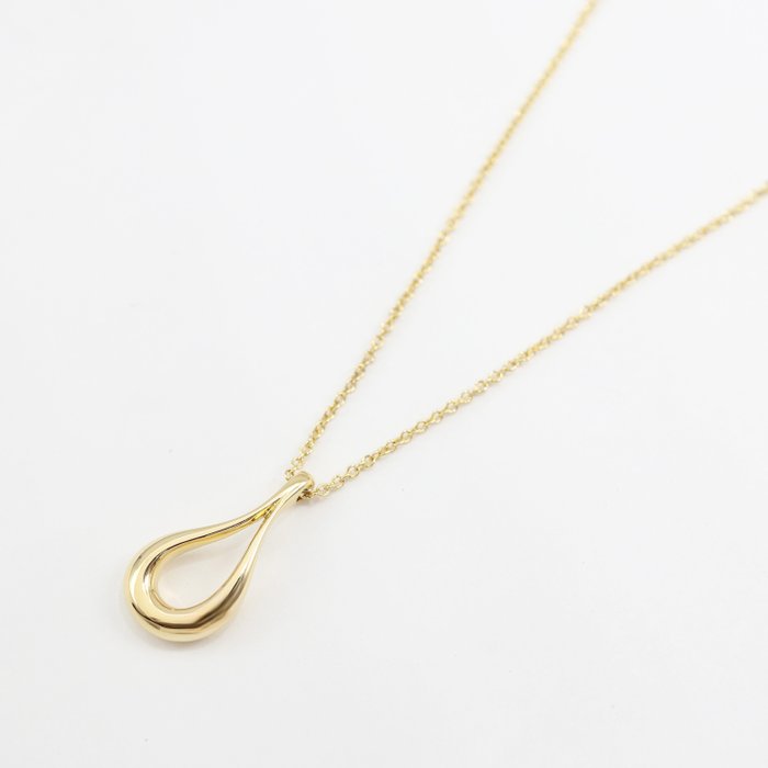 Tiffany  Co. - Halskæde med vedhæng - Open Teardrop Pendant - 18 kraat Gulguld