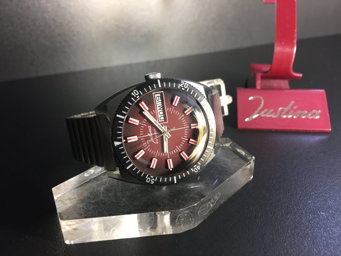 Justina - Skin Diver Automatic  New Old Stock - Ingen mindstepris - Calibre PUW 1464 - Mænd - 1970-1979