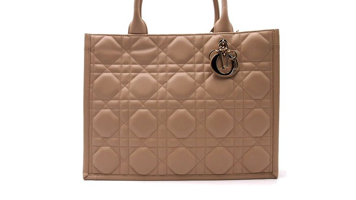 Christian Dior - Dior Book Tote media Pelle Beige tenue - Crossbody-taske