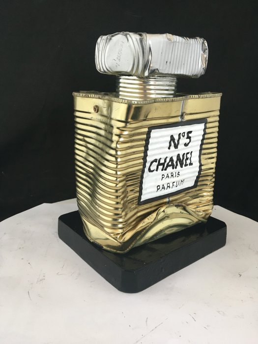 Norman Gekko (XX-XXI) - Crushed Chanel N.5 GOLD