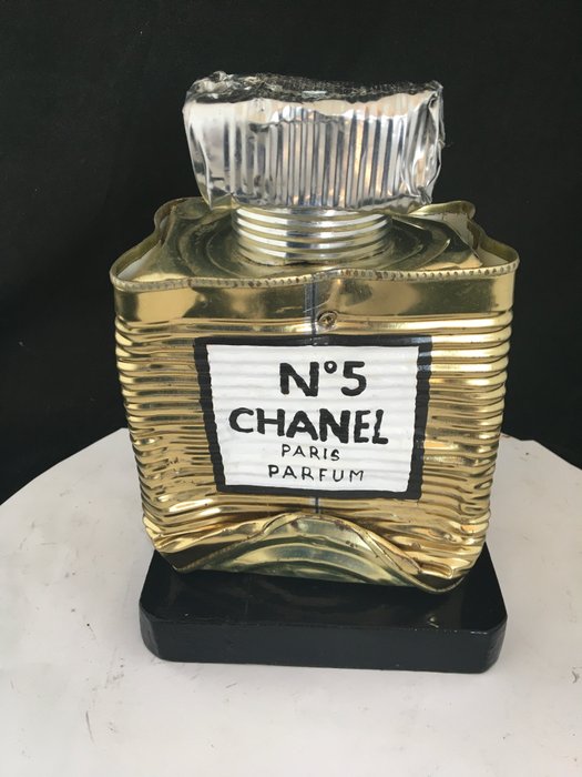 Norman Gekko (XX-XXI) - Crushed Chanel N.5 GOLD