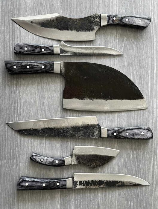 Køkkenkniv - Chef's knife -  Det storslåede køkkensæt i serbisk stil Fineste håndværk - Pakka Wood Supremely Smedet Stål - Nordamerika