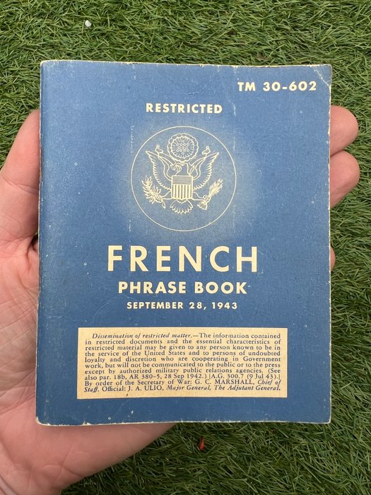 Official WW2 US Army Soldiers French Language Guide - Airborne - Ranger - D-Day - Invasion of Normandy - France liberation - Infantry - 1943