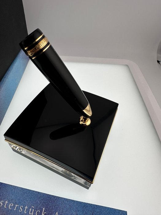 Montblanc - Montblanc Desk Set (27100) for 146 - Fyldepen