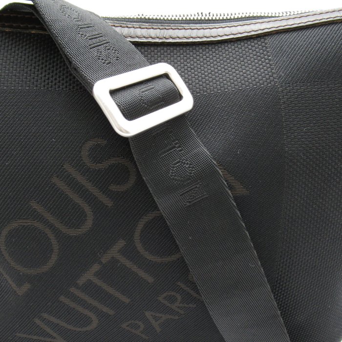 Louis Vuitton - ExploraTour   M93616 - Taske