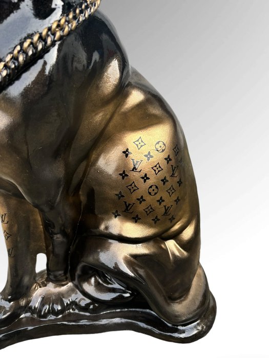 AmsterdamArts - XL panther X Louis Vuitton chain statue