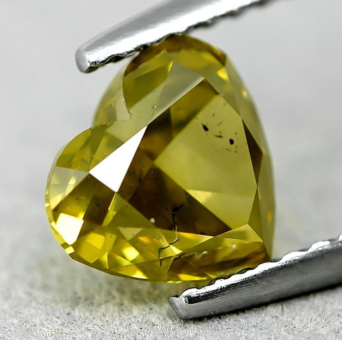 1 pcs Diamant  (Farvebehandlet)  - 1.38 ct - Hjerte - Fancy intense Grålig Gul - SI2 - Gem Report Antwerp (GRA)