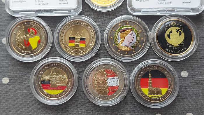 Europa. 2 Euro 2005/2015 (11 moedas coloridas / gold plated)  (Ingen mindstepris)