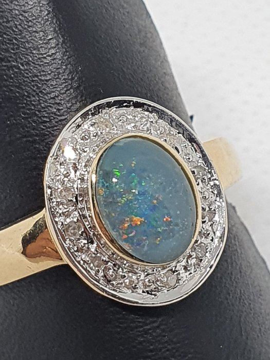 Ingen mindstepris - Ring - 14 karat Gulguld Opal - Diamant