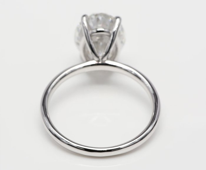 Ring - 18 kraat Hvidguld -  6.83ct. tw. Diamant (Laboratoriedyrket) - Oval F-VVS2