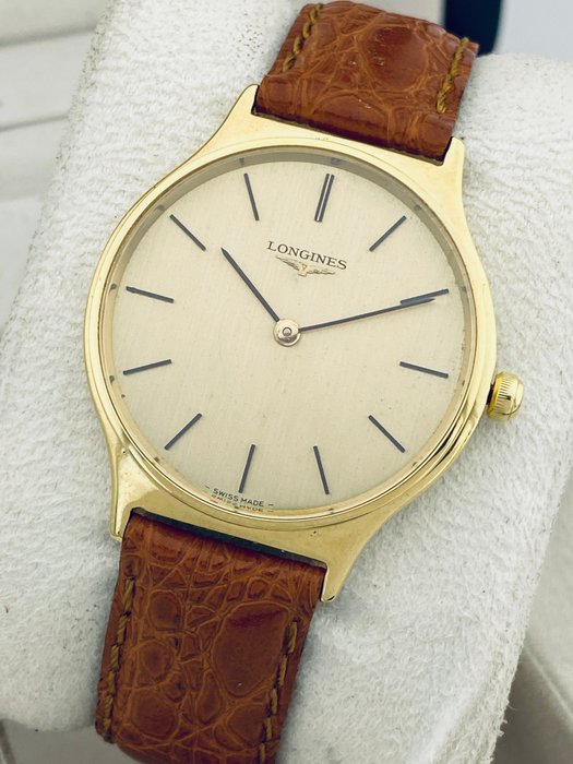 Longines - Classic - Wind up - Ingen mindstepris - 4027 4 847 - Mænd - 1970-1979