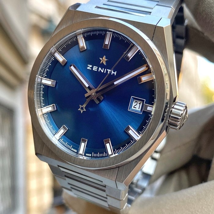 Zenith - Defy Classic Blue Dial Titanium - 95.9000.670/51.M9000 - Unisex - 2019