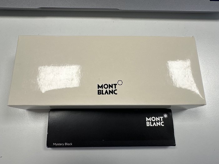 Montblanc - Rollerball - F - Fine