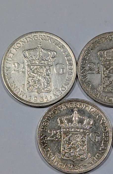 Holland. Wilhelmina. 2 1/2 Gulden / 1 Gulden / 10 Cent 1931-1944 (19 munten) All Silver