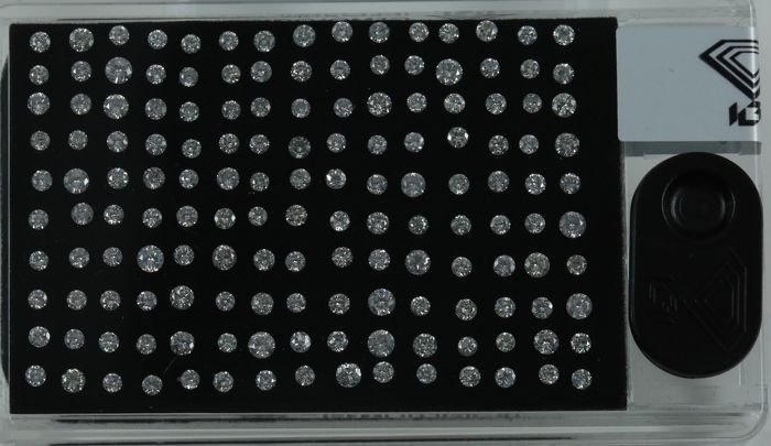 150 pcs Diamant  (Natur)  - 3.66 ct - Rund - G, H, I - I1, I2 - International Gemological Institute (IGI) - Forseglede æske diamanter