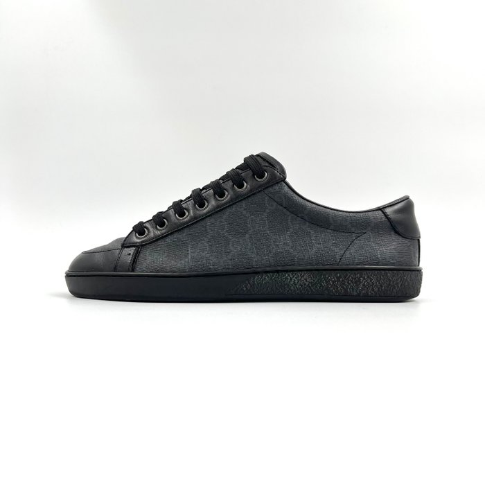 Gucci - Sneakers - Størelse: Shoes / EU 40