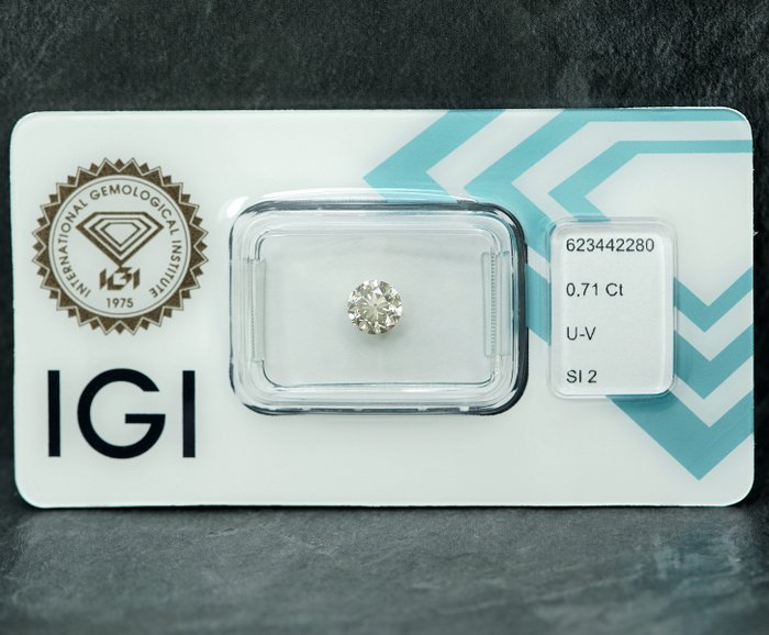 1 pcs Diamant  (Naturfarvet)  - 0.71 ct - Light Grålig Gul - SI2 - International Gemological Institute (IGI)