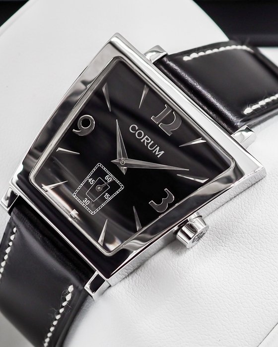 Corum - Trapeze - Ingen mindstepris - * BRAND NEW * - Kvinder - 2020+