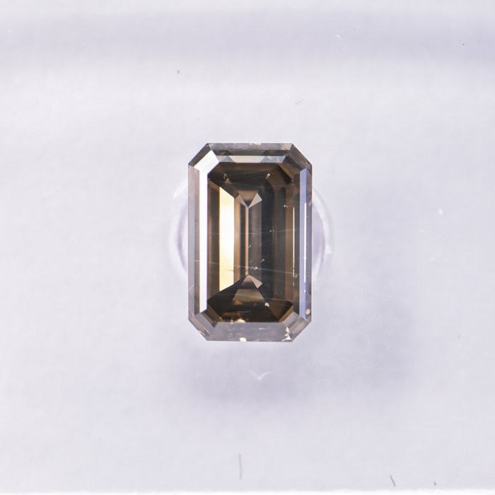 Ingen mindstepris - 1 pcs Diamant  (Naturfarvet)  - 0.61 ct - Smaragd - Fancy Grå, Grønlig Gul - SI2 - International Gemological Institute (IGI)