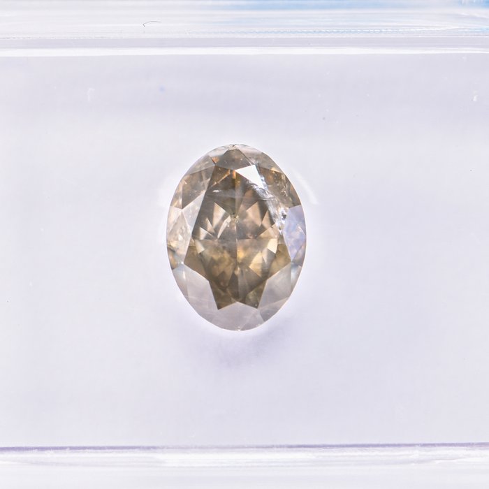 Ingen mindstepris - 1 pcs Diamant  (Naturfarvet)  - 1.07 ct - Oval - Fancy deep Brunlig, Grønlig Gul - I1 - International Gemological Institute (IGI)