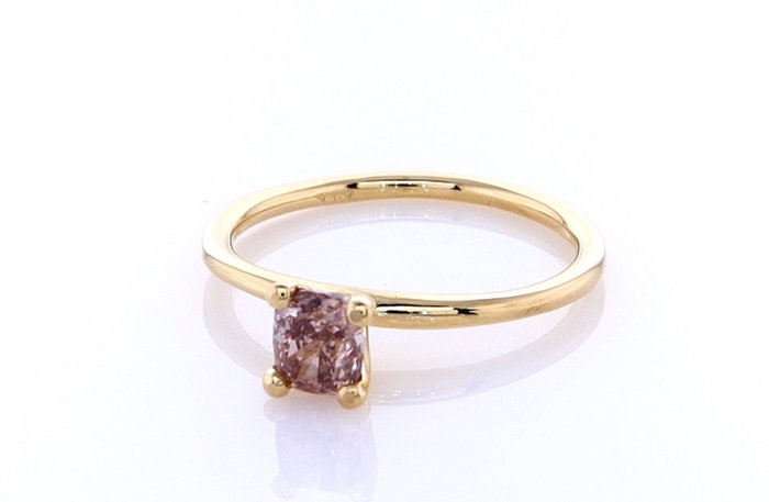 Ingen mindstepris - Ring - 14 karat Gulguld -  0.55ct. tw. Diamant (Naturfarvet)