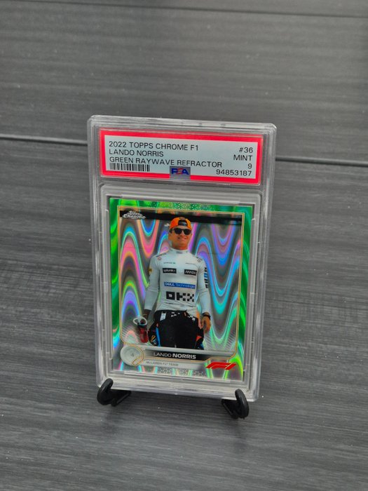 2022 Topps Chrome F1 Lando Norris #36 Green Raywave /99 PSA 9 Graded card