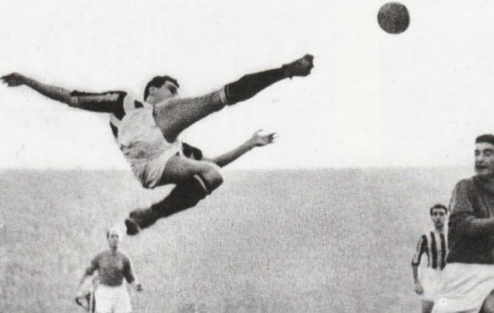 Mart Signed - Bicycle kick (Carlo Parola) -