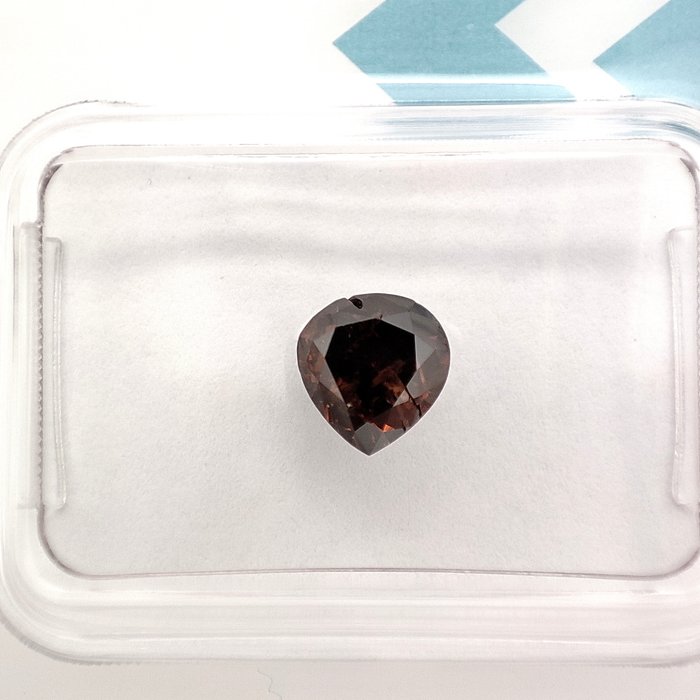 Ingen mindstepris - 1 pcs Diamant  (Naturfarvet)  - 0.99 ct - Pære - Fancy dark Brun Orange - I2 - International Gemological Institute (IGI)