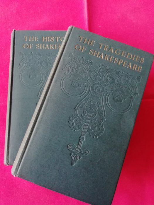 William Shakespeare - The Histories of Shakespeare - The Tragedies of Shakespeare - 1930