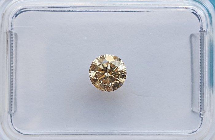 Ingen mindstepris - 1 pcs Diamant  (Naturfarvet)  - 0.45 ct - Rund - Fancy Gul, Orange nuance Brun - I1 - International Gemological Institute (IGI)