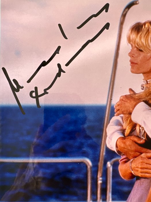 James Bond 007: Never Say Never Again, KM Brandauer as "Maximilian Largo" handsigned photo with B'BC holographic COA