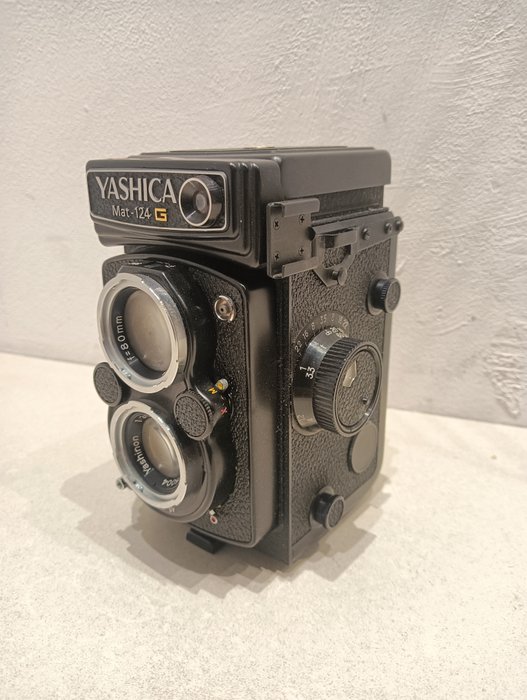 Yashica Mat-124G Analogt kamera