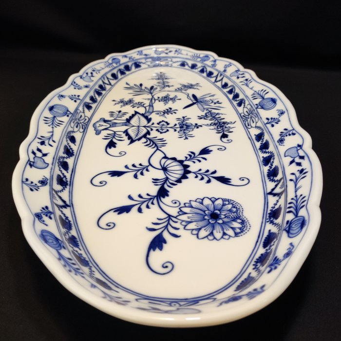 Meissen - Platte - Fiskefad/meget stor skål 547x268 cm Løgmønster Ny halsudskæring - Porcelæn