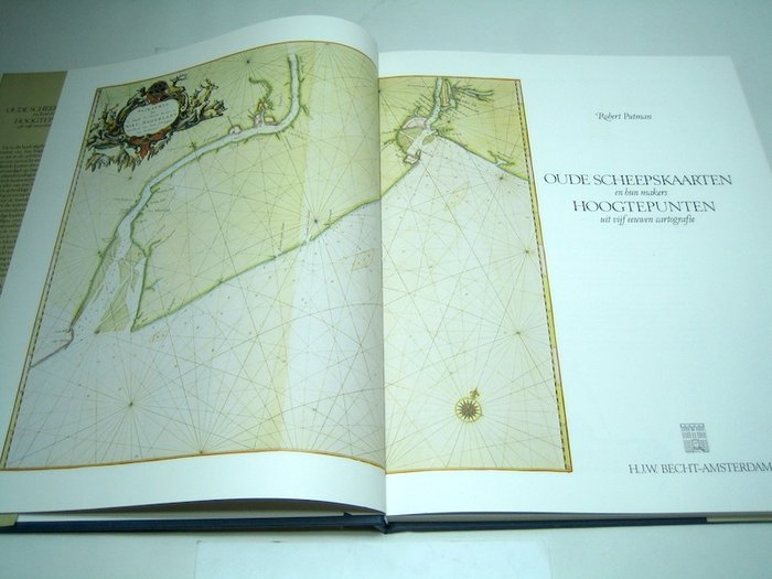 World - Verdensomspændende søkort; Waghenaer, Blaeu, Van Keulen a.m.o. - Oude scheepskaarten en hun makers / Het Zeekaartenboek - 1400-1900