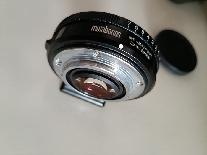 Metabones Speed Booster -  Nikon F/G --> Micro 4/3 Linse adapter