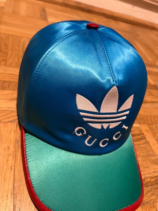 Gucci - Hat (1) - Blandet stof