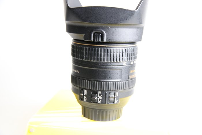 Nikon AF-S 16-80mm 2.8-4 E ED VR DX N telezoomlens (inclusief accessoires en doos) Zoomobjektiv