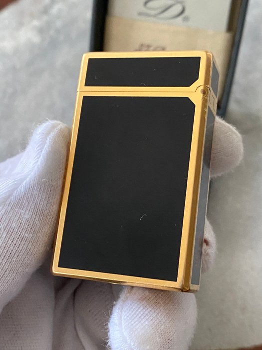 S.T. Dupont - Large Ligne 1 Gold Plated  and Laque de Chine - Lighter - Forgyldt