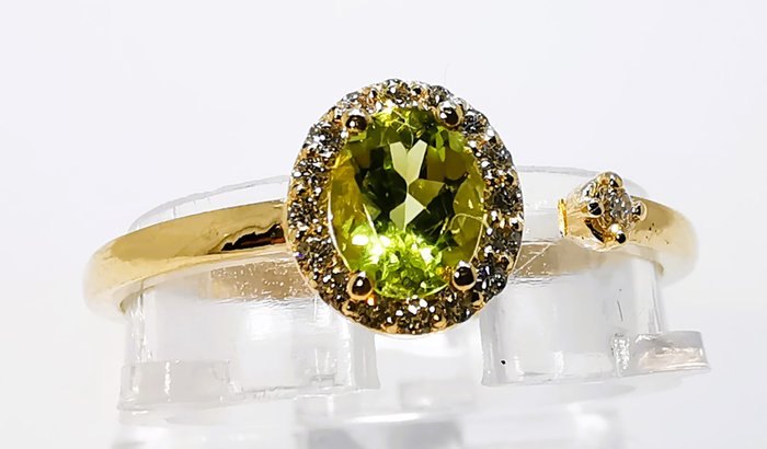 Ingen mindstepris - Ring - 14 karat Gulguld Peridot