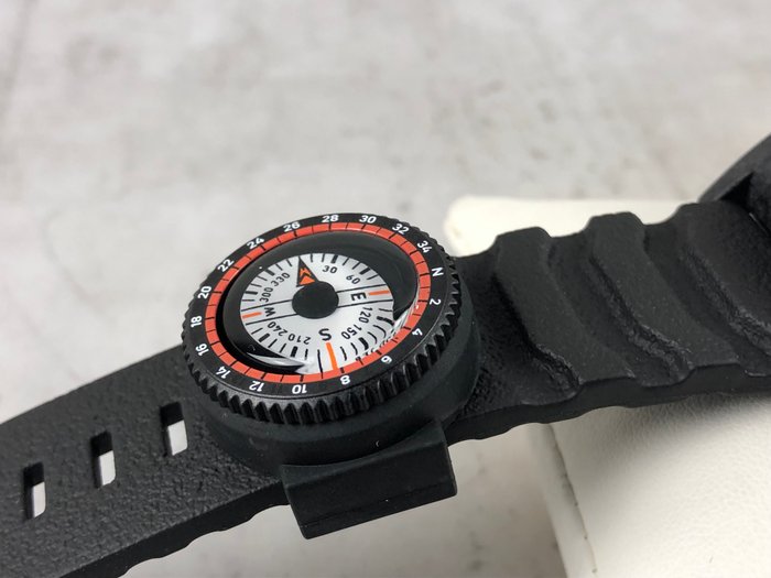 Luminox - Bear Grylls Master Chronograph - XB.3741 - Mænd - 2011-nu