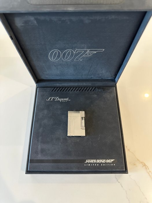 S.T. Dupont - James Bond 007 Gatsby - Lighter - Platinbelagt