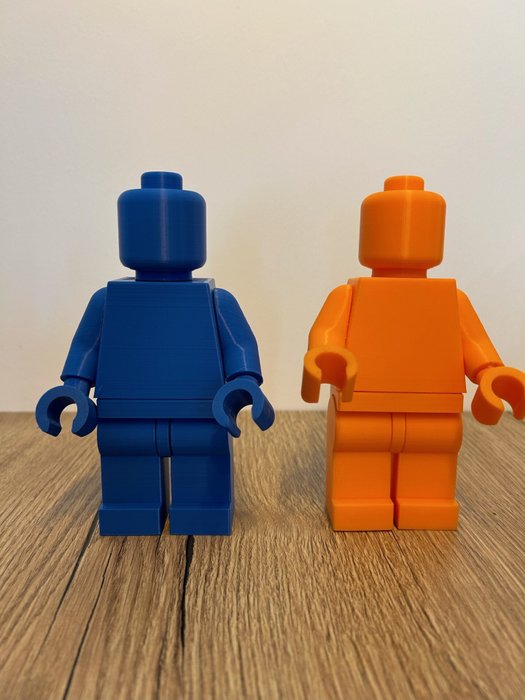 Fait maison - Réplique de Minifigures LEGO - Grand Modèle (16,5 cm) - Bleu et Orange - Frankrig