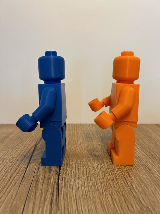 Fait maison - Réplique de Minifigures LEGO - Grand Modèle (16,5 cm) - Bleu et Orange - Frankrig