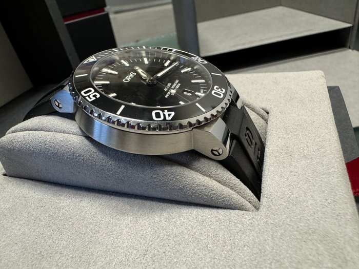 Oris - Aquis Diver Date Automatic - 01 733 7730 4134 - Mænd - 2011-nu