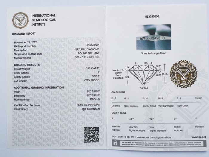 Ingen mindstepris - 1 pcs Diamant  (Natur)  - 0.91 ct - Rund - E - VVS2 - International Gemological Institute (IGI) - *VG EX*