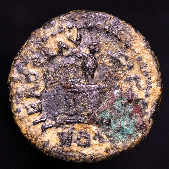 Romarriket. Nero (AD 54-68). Quadrans From Rome mint, 64 A.D. NERO CLAV CAE AVG GER. Owl standing on garlanded altar  (Ingen mindstepris)