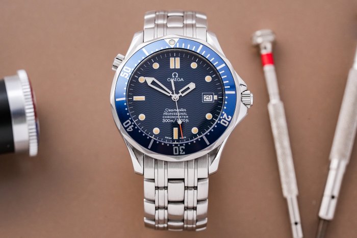 Omega - Seamaster Diver 300 M James Bond - 25318000 - Mænd - 1990-1999